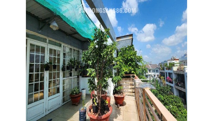 Nhà Vuông SHR 4 tầng Đ.10m 120m2 – Đặng Thùy Trâm Bình Thạnh